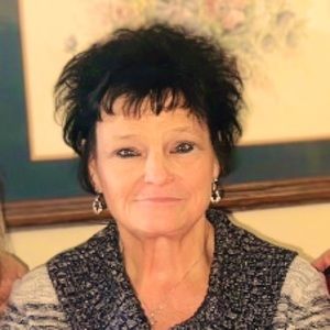 Meet your Posher, Dona (pronounced- Donut without the ut). Hello Everyone!!